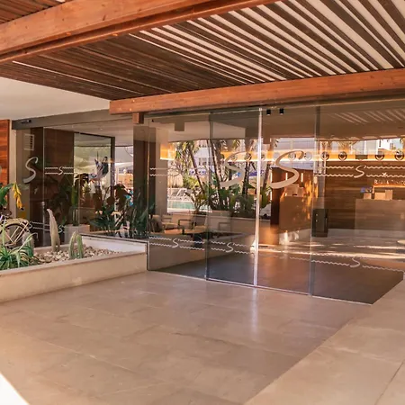 Bahia Del Sol Hotel 4*
