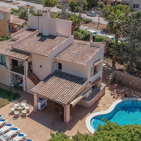 Holiday home Sa Casa Des Padrino