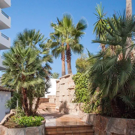 Globales Costa De La Calma Aparthotel 4*