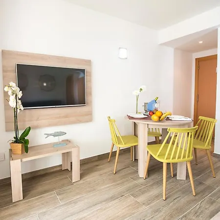 Flipflop Surfing Playa Apartment *