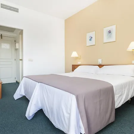 Hotel Globales Playa 3*