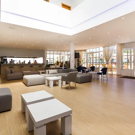 Jutlandia Family Aparthotel 3*
