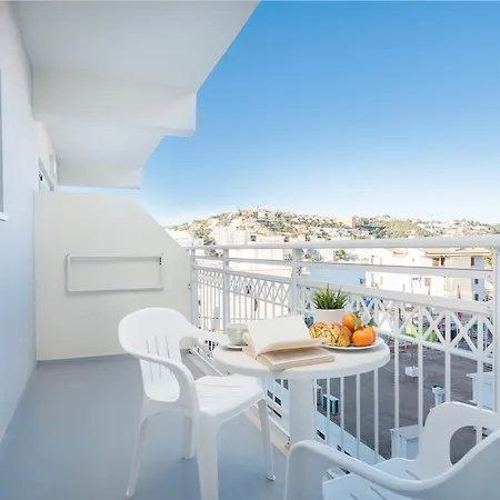 Hotel Playas Del Rey 3*