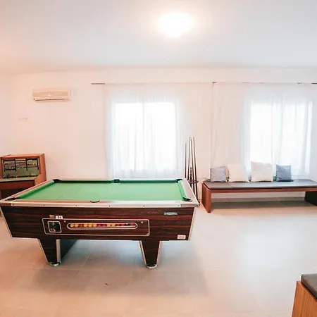 Hotel 4u Miranda - Adults Only 3*