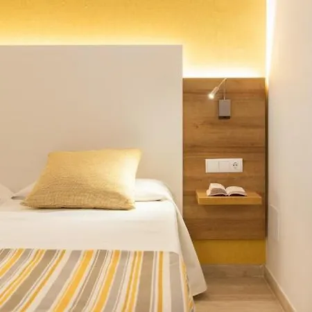 Aparthotel Casablanca Apartments, Santa Ponça