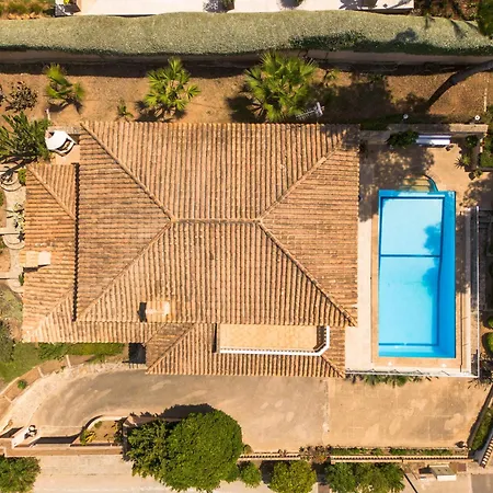 Villa Monsita By Slow