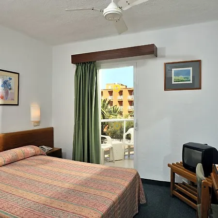 Globales Playa Hotel