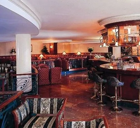 Hotel Bahia Del Sol 4*