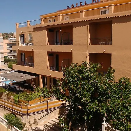 Hotel 4u Miranda - Adults Only 3*