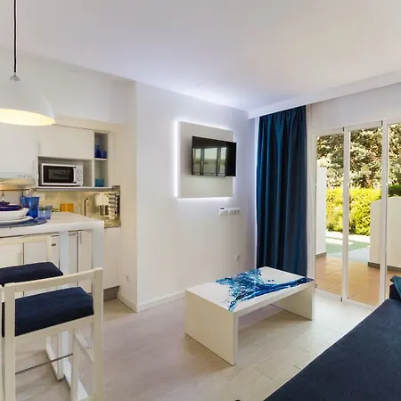 Aparthotel Jutlandia Family 3*
