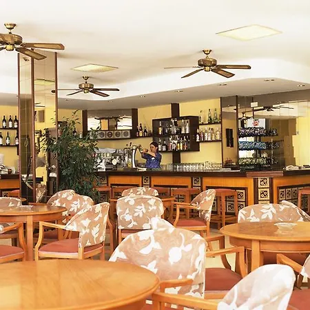 Nura & Hotel Santa Ponça