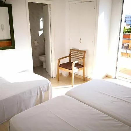 Hotel 4u Miranda - Adults Only