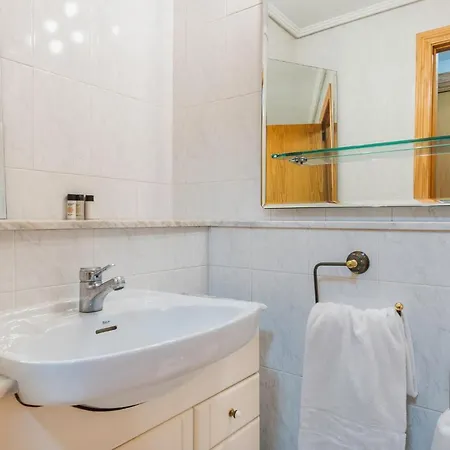 Casa Padrino, Aire Acondicionado, Barbacoa, Piscina Privada, Wifi, Cerca De La Playa * Santa Ponsa