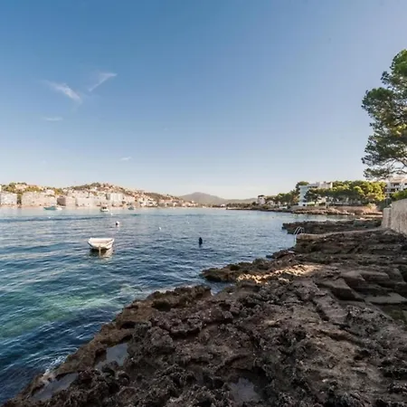 Villa Es Port *