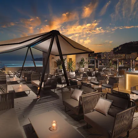H10 Casa Del Mar