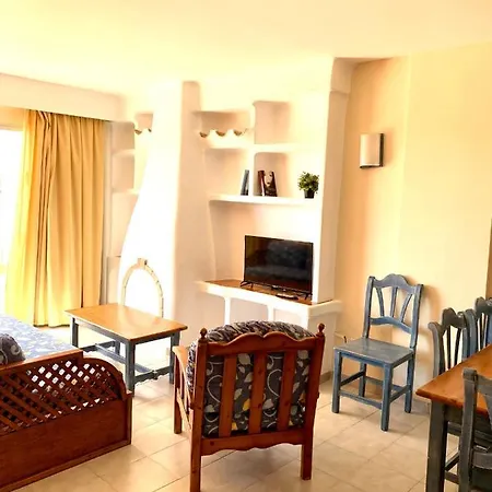Apartment Vista Club *