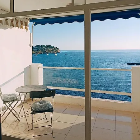 Apartment Piso Primera Linea En Frente Al Mar