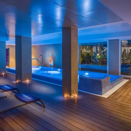 H10 Casa Del Mar