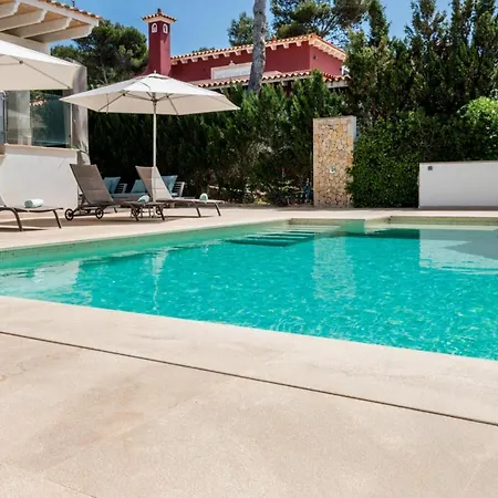 Villa 2550 Lichtdurchflutete In Nova Santa Ponsa