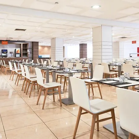 Globales Pionero Hotel 4*