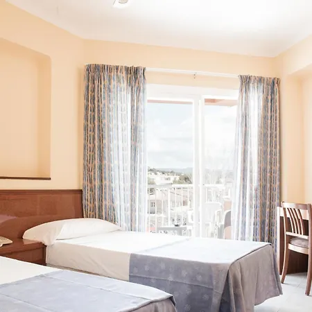 Hotel Golf 2*