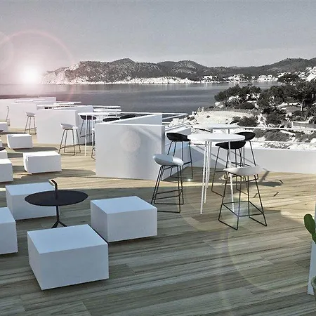 Fergus Style Cala Blanca 4*