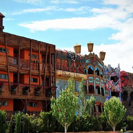 Pirates Village Apartment *