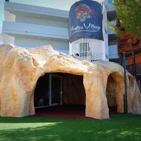 Pirates Village Apartment Santa Ponsa
