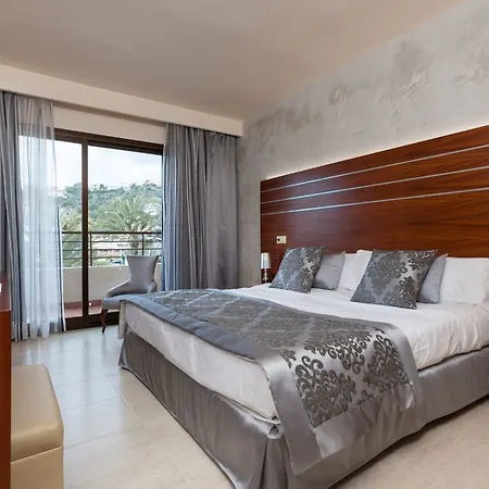 Hotel Zafiro Rey Don Jaime 4*
