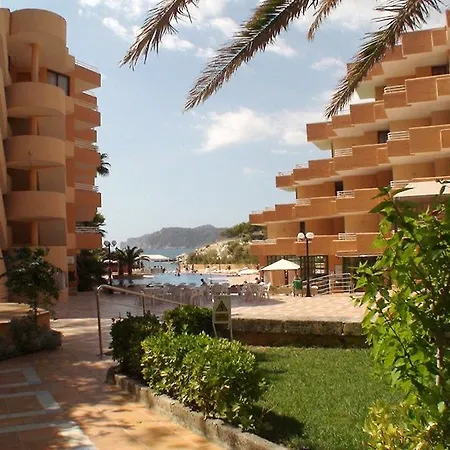 Hotel Fergus Style Cala Blanca 4*