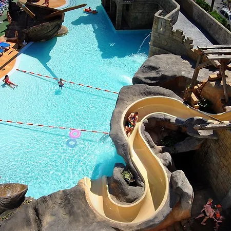 Pirates Village Apartment