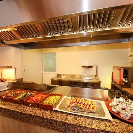 Purobeach Hotel 5*