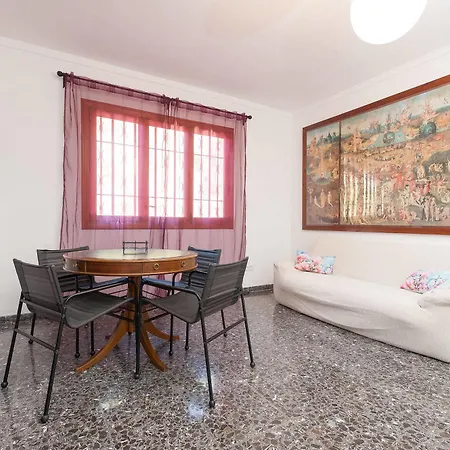 Marta Villa