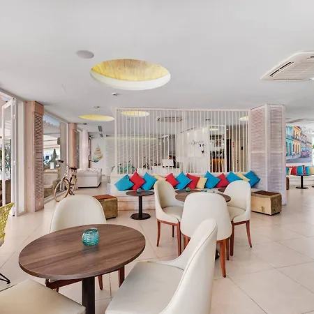 Plaza Boutique - Adults Only. Santa Ponsa