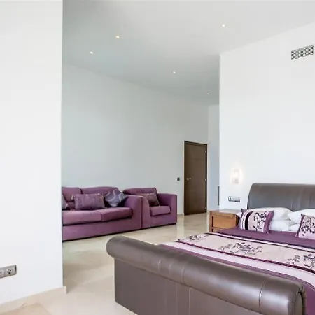 Rotes Velles 4 Bedrooms Villa Santa Ponsa