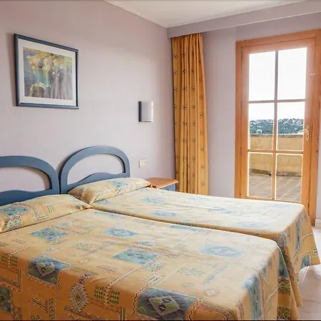 Purobeach Hotel 5*