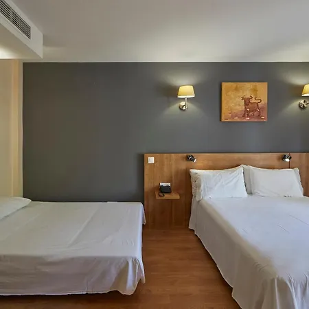 Nura & Hotel Santa Ponsa