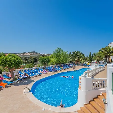 Center Apartahotel 3*