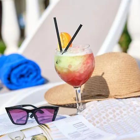 Hotel Boutique Bon Repos - Adults Only 3*