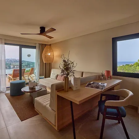 Purobeach Hotel 5*