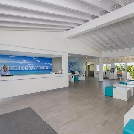 Apartahotel Center 3*
